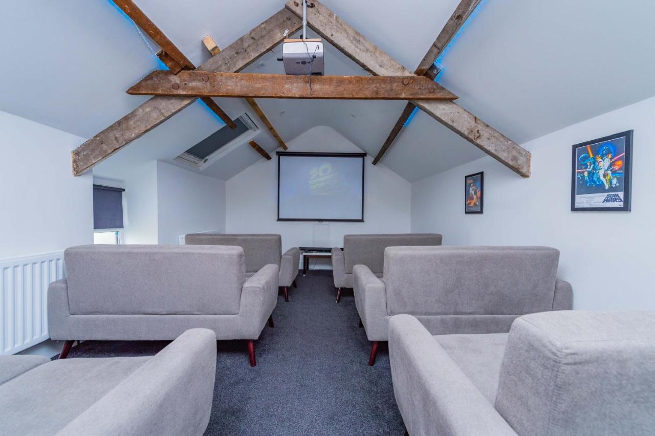 Snowdon House, 8 Bedrooms, Sleep 16, Close To Blackrock Sand Porthmadog Kültér fotó